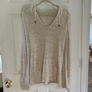 Sweater/ sweatshirt